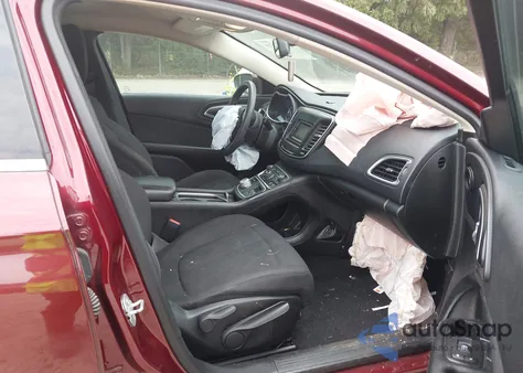 2016 Chrysler 200 Limited z USA, uszkodzony, nr VIN 1C3CCCAB6GN167955